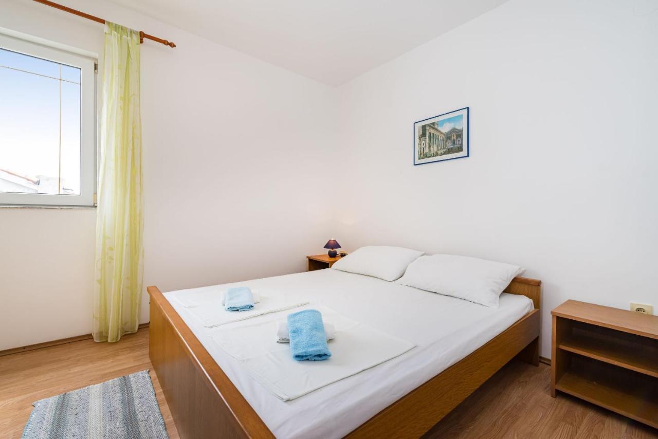 Nice Apartment Silvia โนวาลยา ภายนอก รูปภาพ
