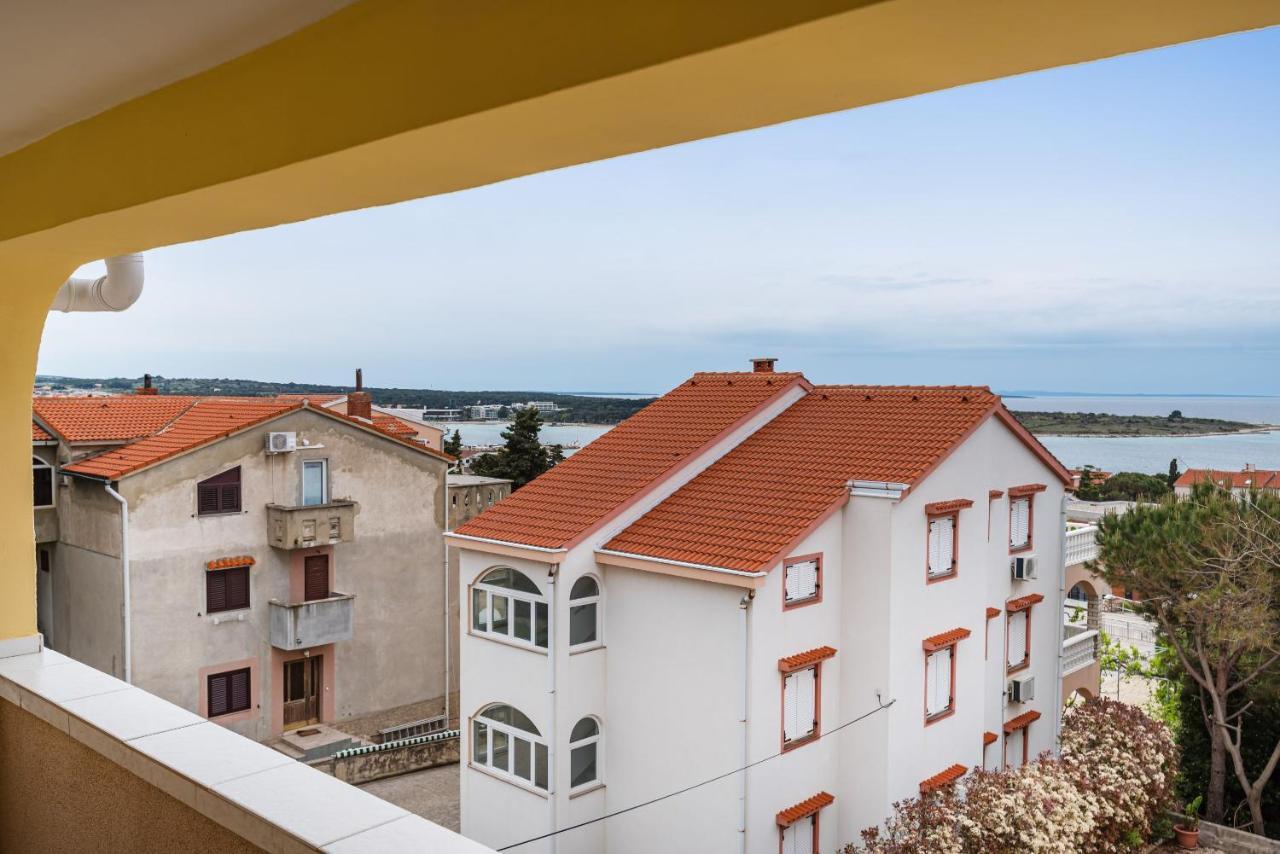 Nice Apartment Silvia โนวาลยา ภายนอก รูปภาพ